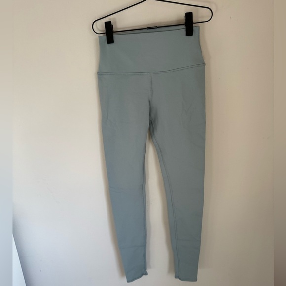 ALO Yoga Pants - Alo Leggings